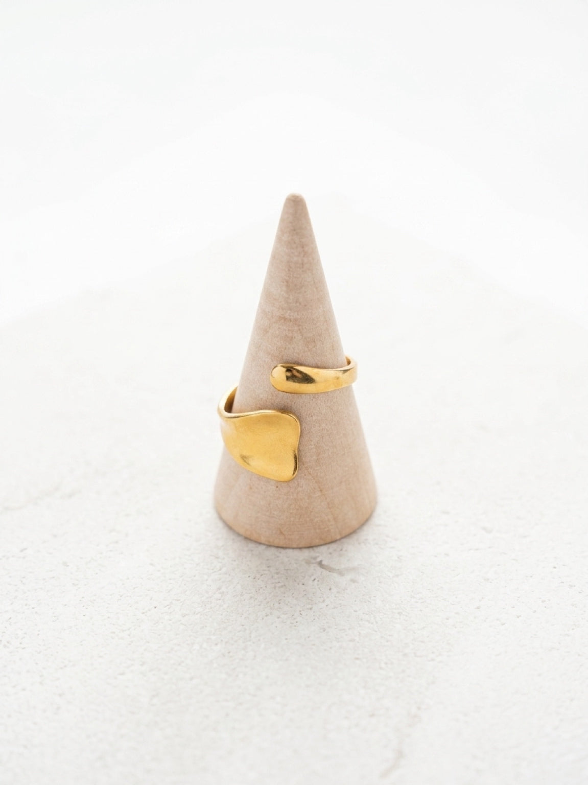 Aura Wrap Ring