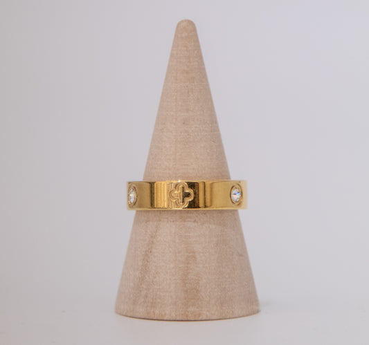 Ring with Stone and Four Leaf Clover