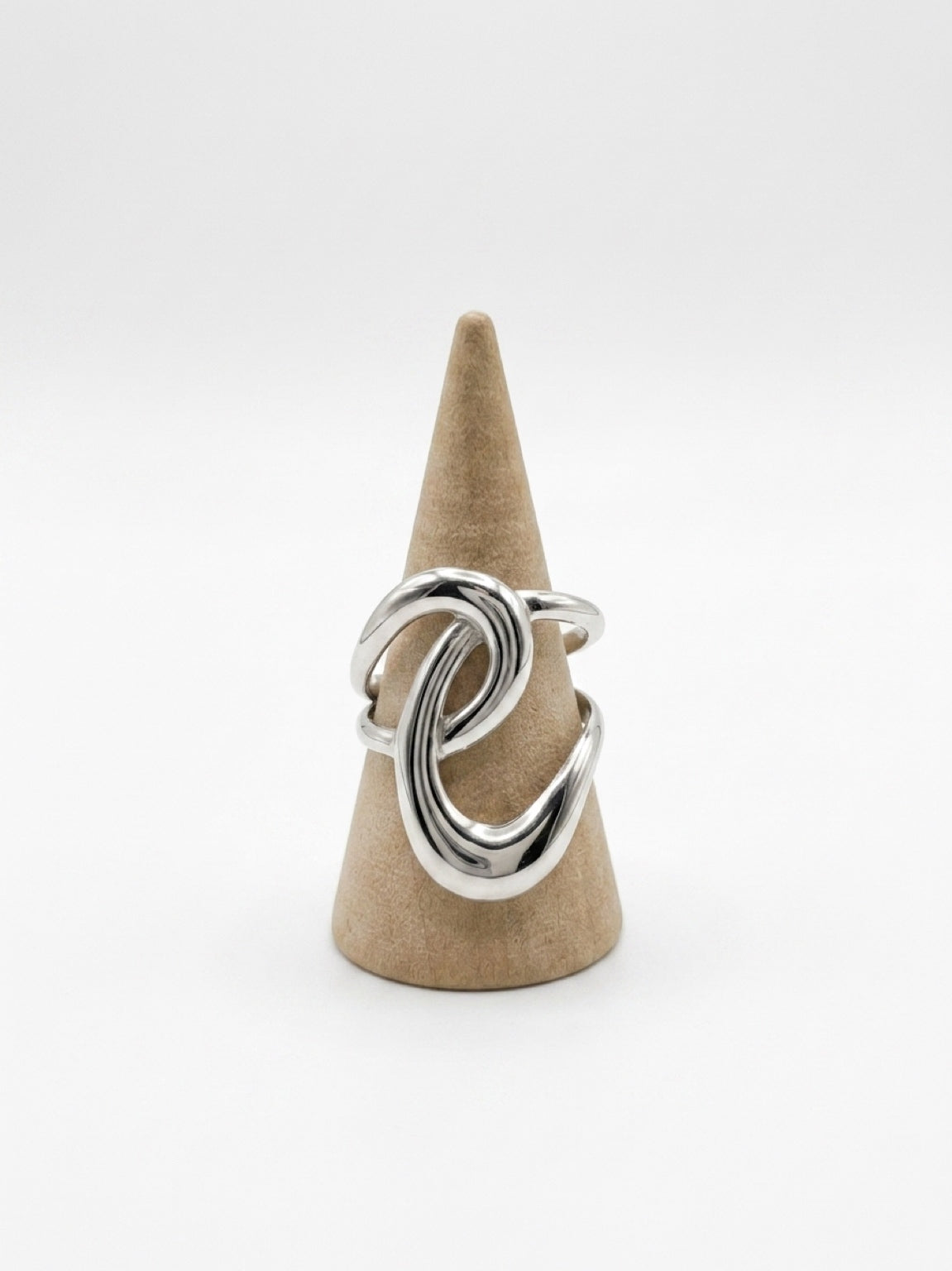 Interlocking Loop Ring