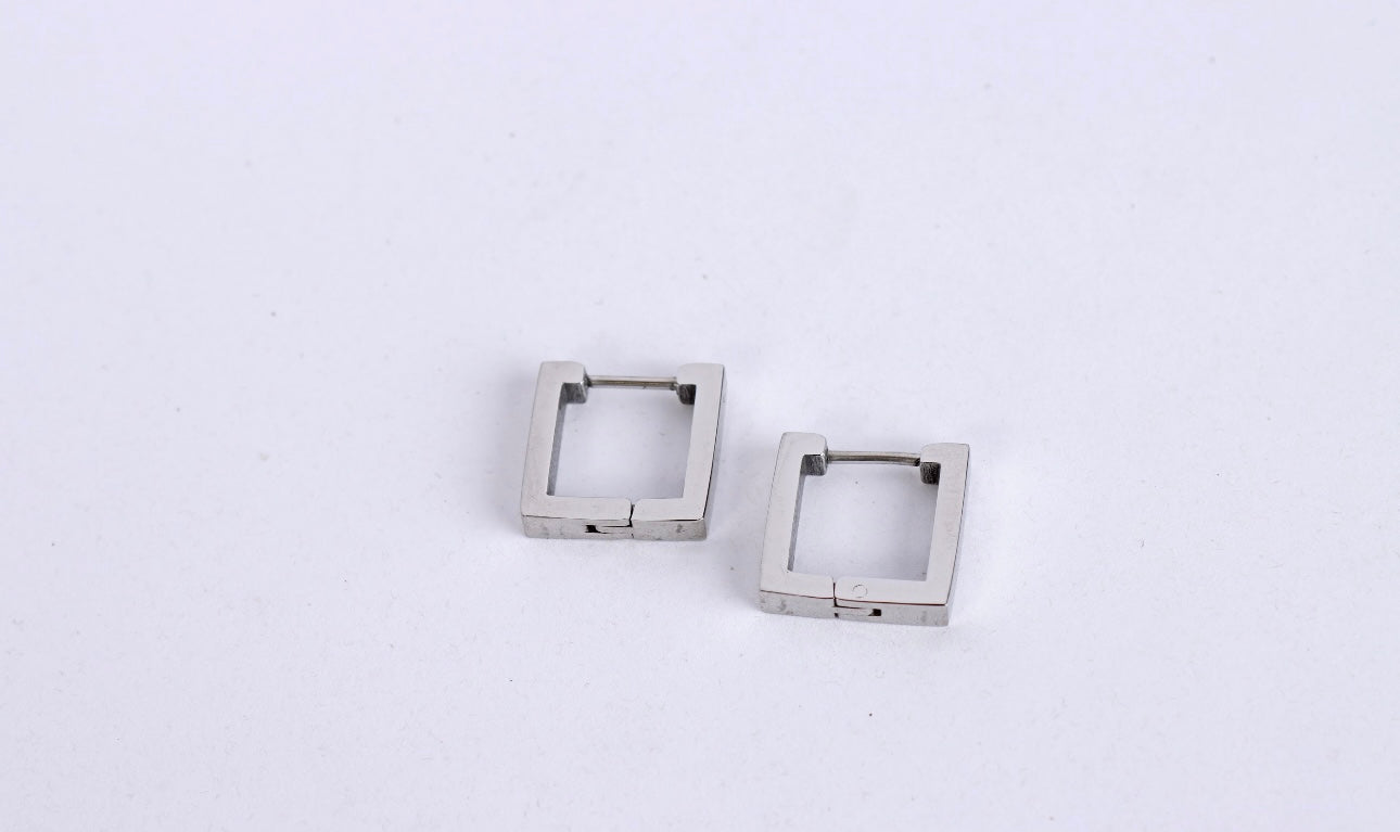 Square huggies