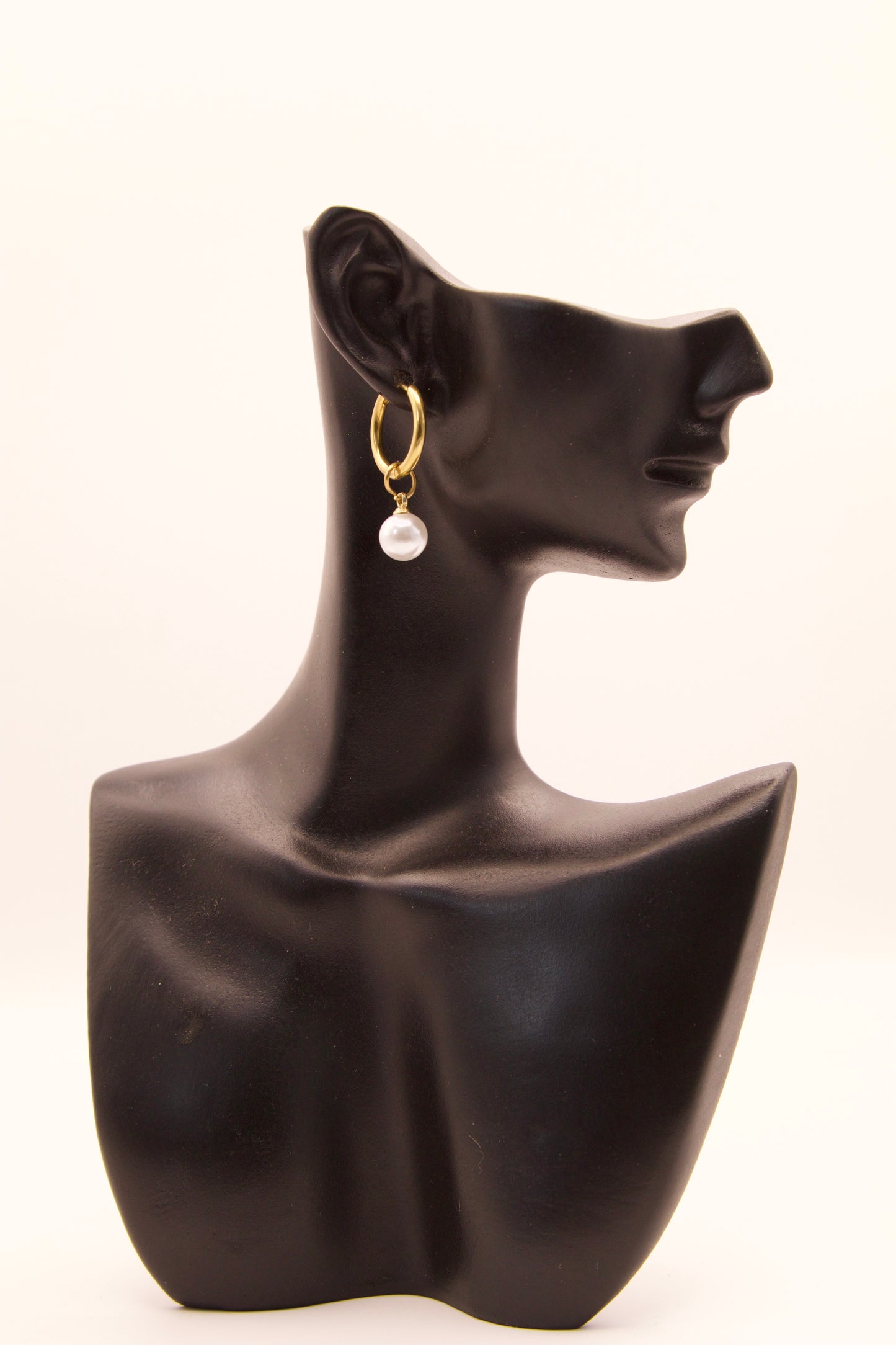 Hanging Pearl Earrings